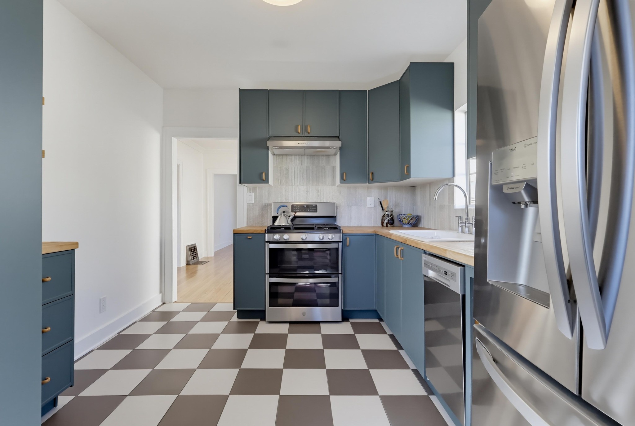 Virtual tour photo 30 of 93 for 5124 Range View Ave