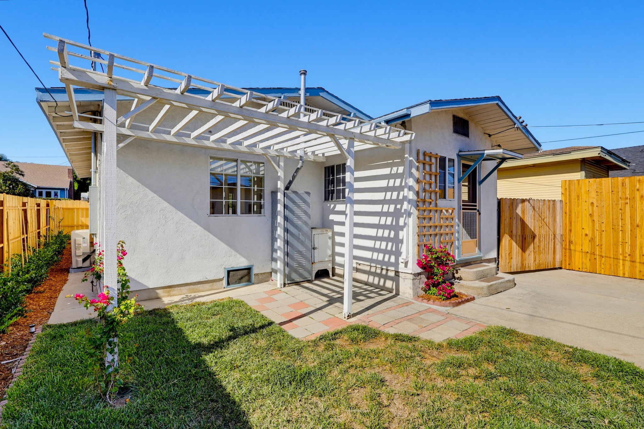 Virtual tour photo 57 of 93 for 5124 Range View Ave