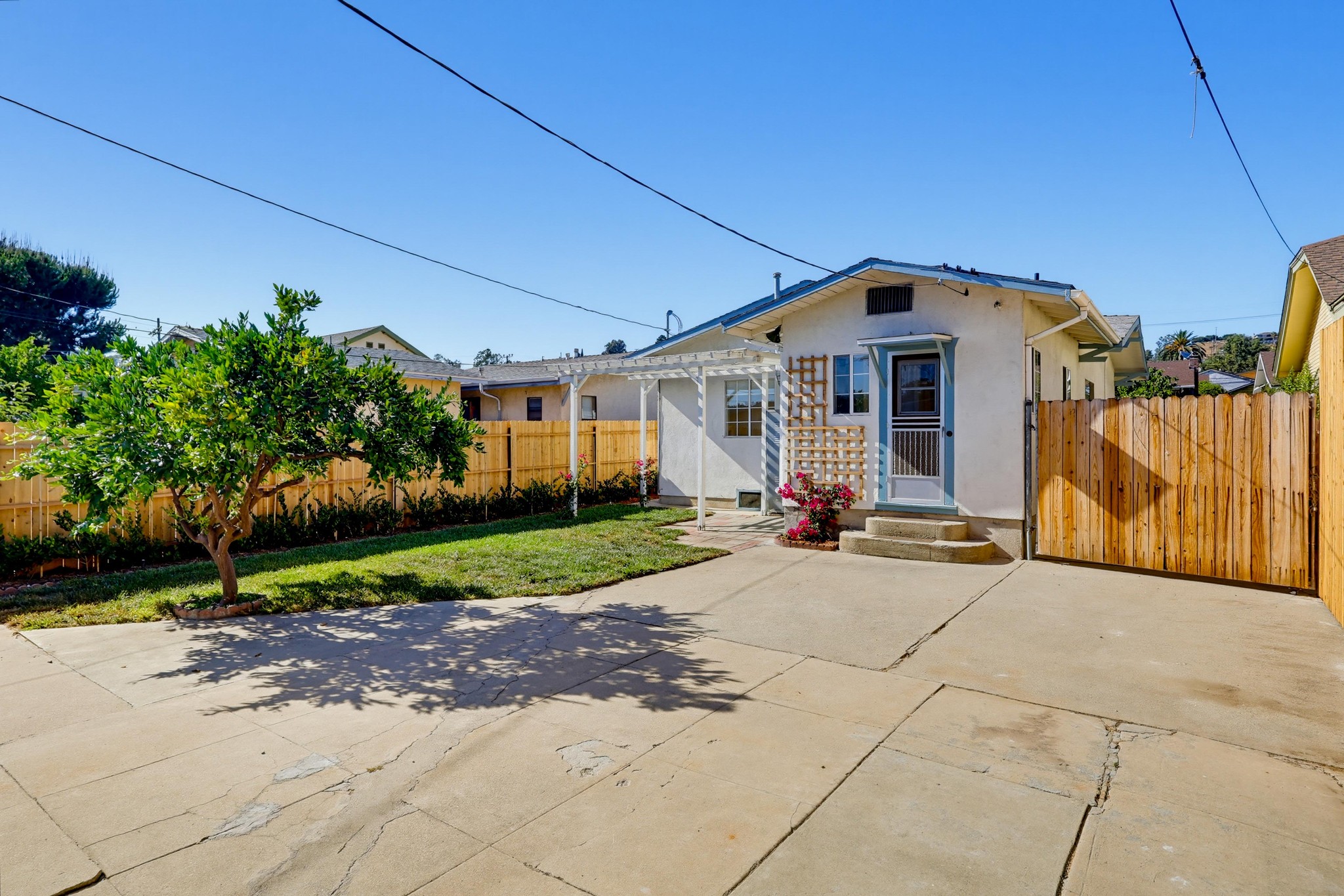 Virtual tour photo 73 of 93 for 5124 Range View Ave