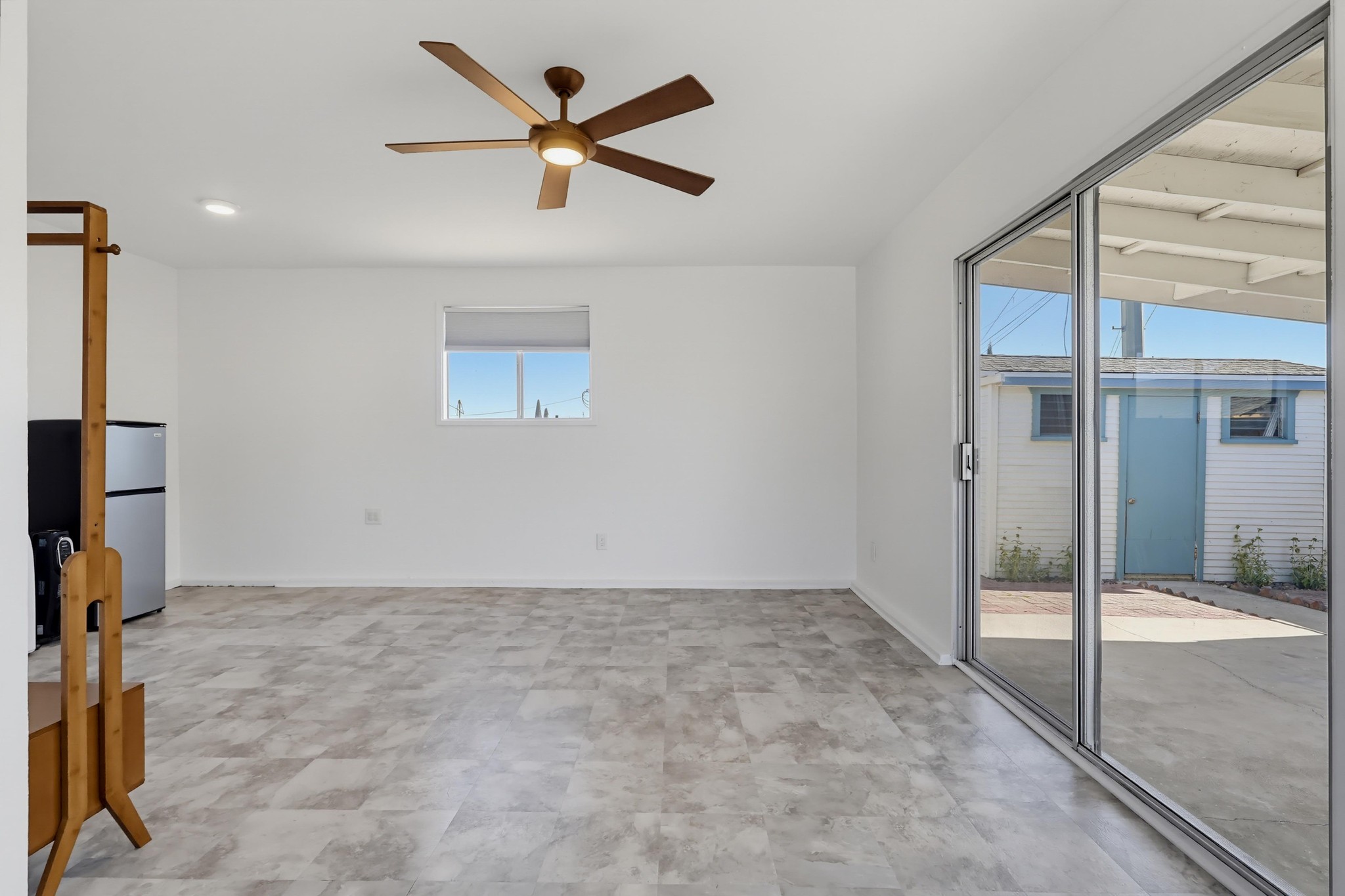 Virtual tour photo 78 of 93 for 5124 Range View Ave
