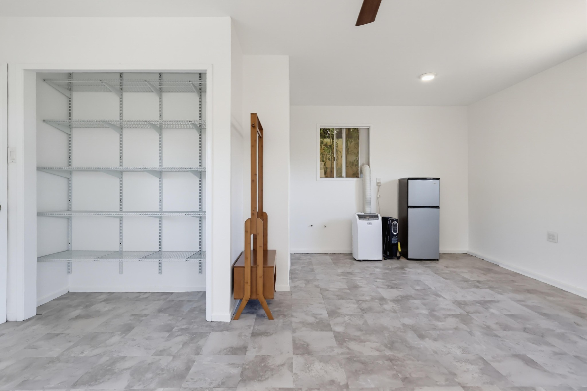 Virtual tour photo 81 of 93 for 5124 Range View Ave