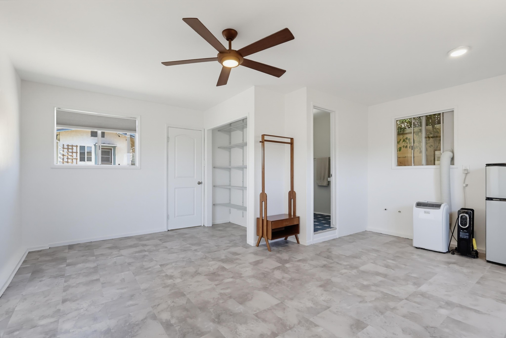 Virtual tour photo 82 of 93 for 5124 Range View Ave