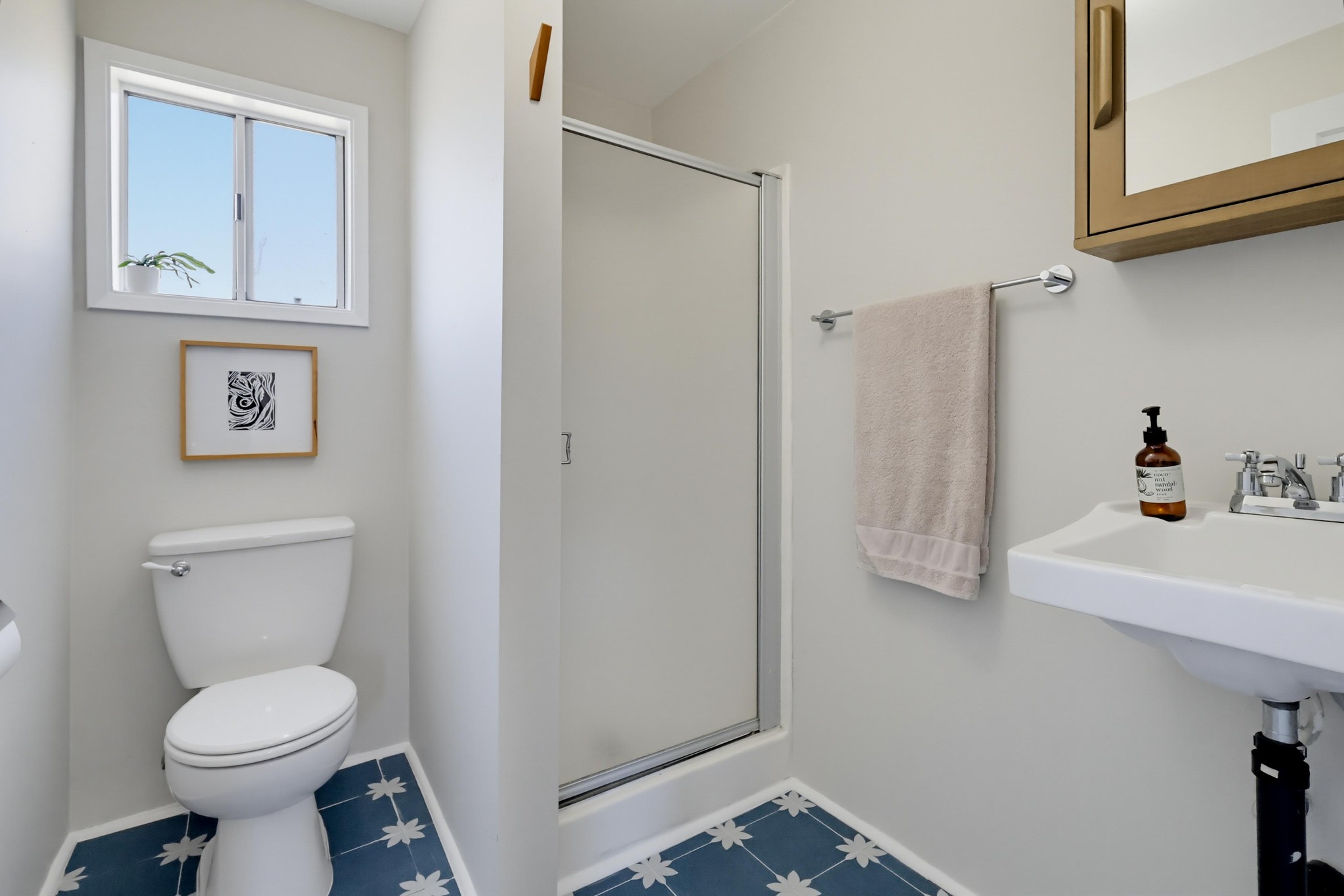 Virtual tour photo 86 of 93 for 5124 Range View Ave