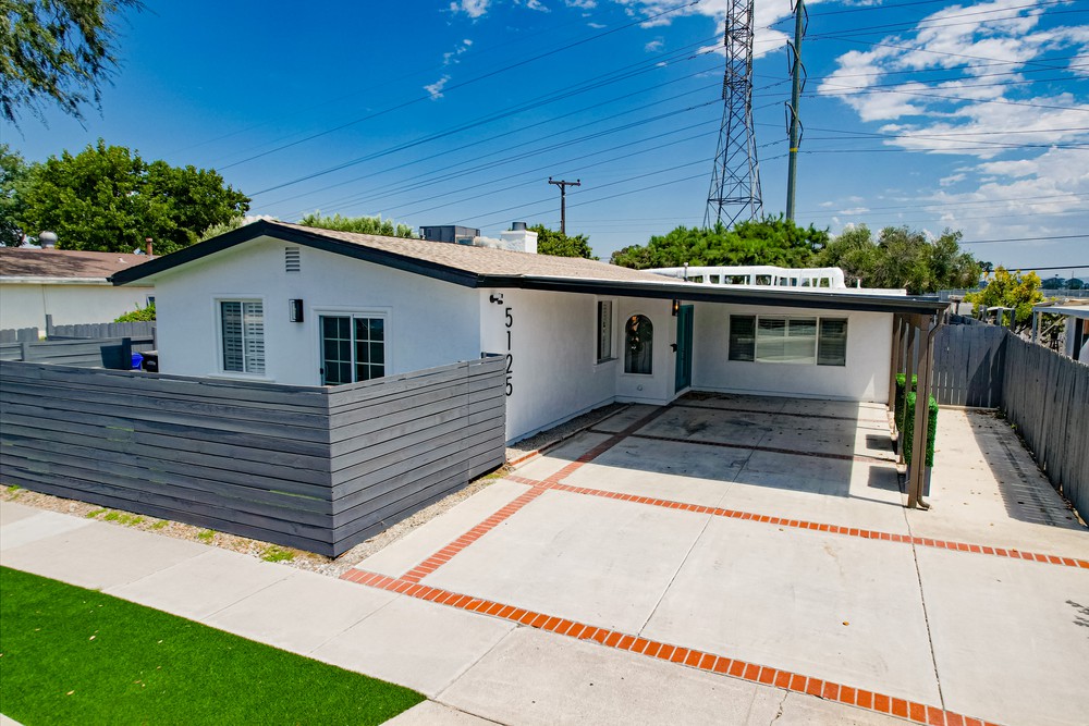 Virtual tour photo 10 of 52 for 5125 Dawne St