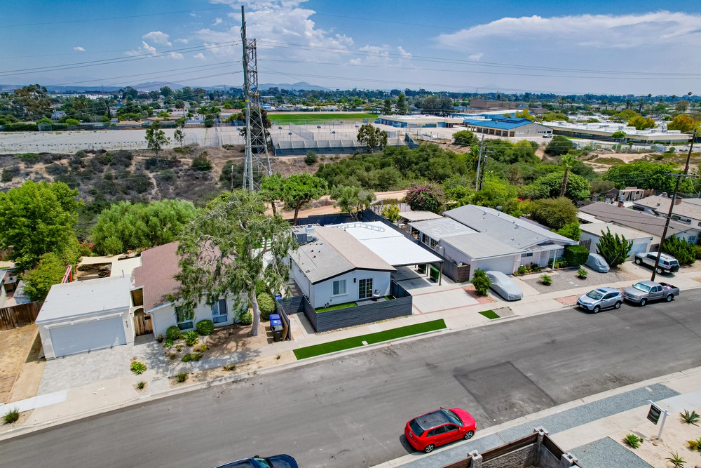 Virtual tour photo 16 of 52 for 5125 Dawne St