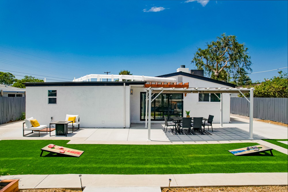 Virtual tour photo 20 of 52 for 5125 Dawne St