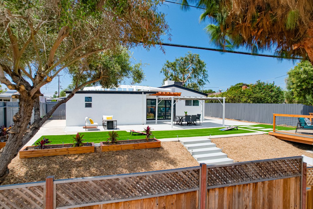 Virtual tour photo 25 of 52 for 5125 Dawne St