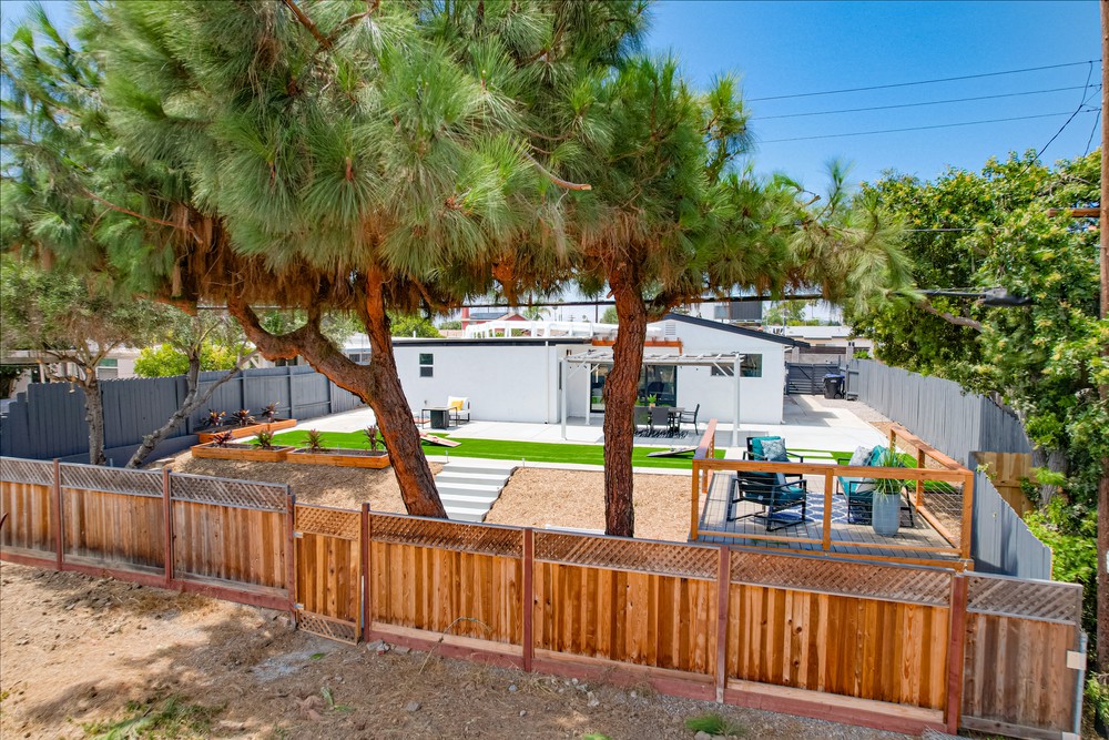 Virtual tour photo 27 of 52 for 5125 Dawne St