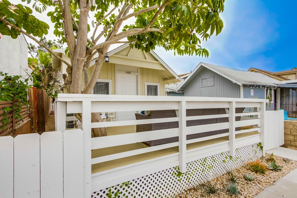 Virtual tour photo 3 of 61 for Beach Daze