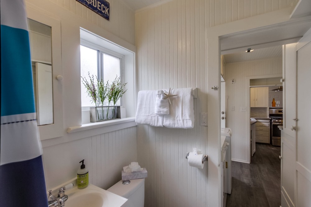 Virtual tour photo 34 of 61 for Beach Daze