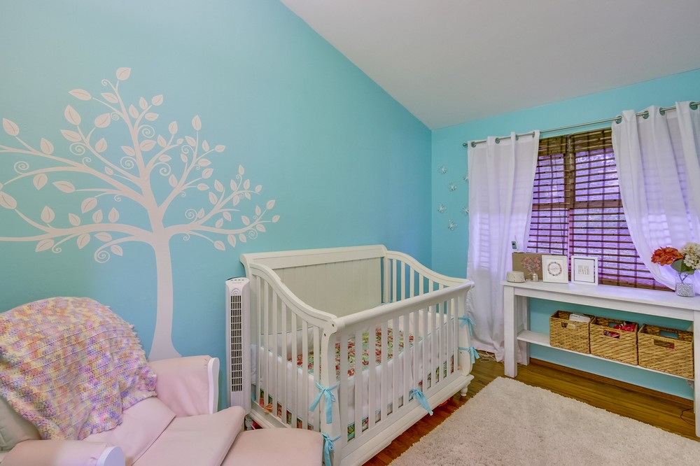 Virtual tour photo 34 of 52 for 5128 Manhasset Drive