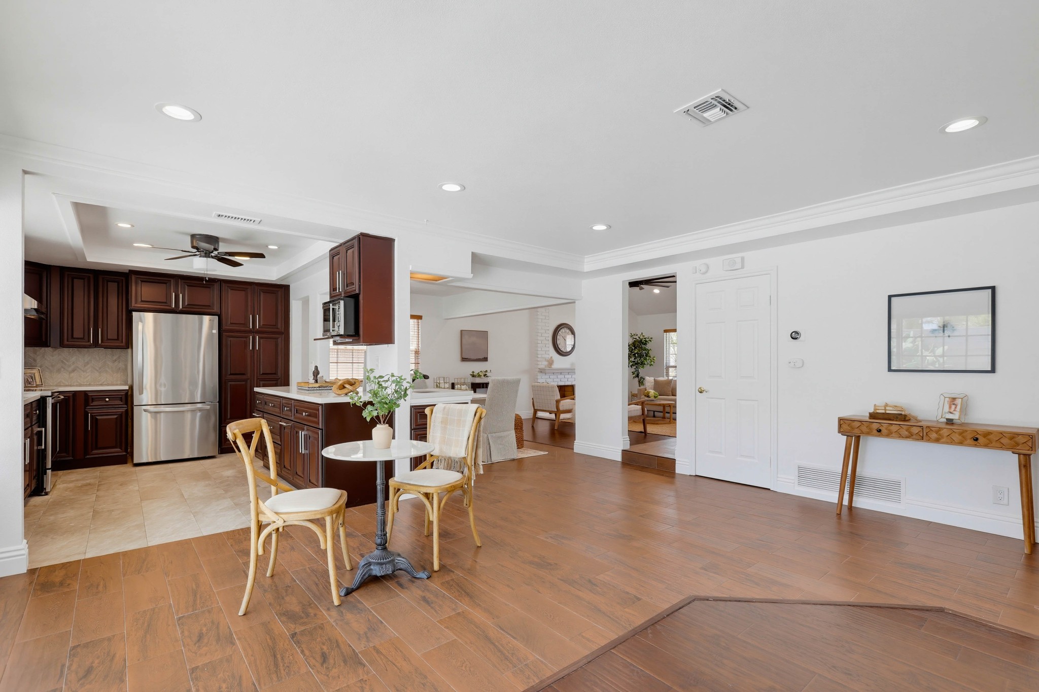 Virtual tour photo 29 of 82 for 5131 Greencap Ave