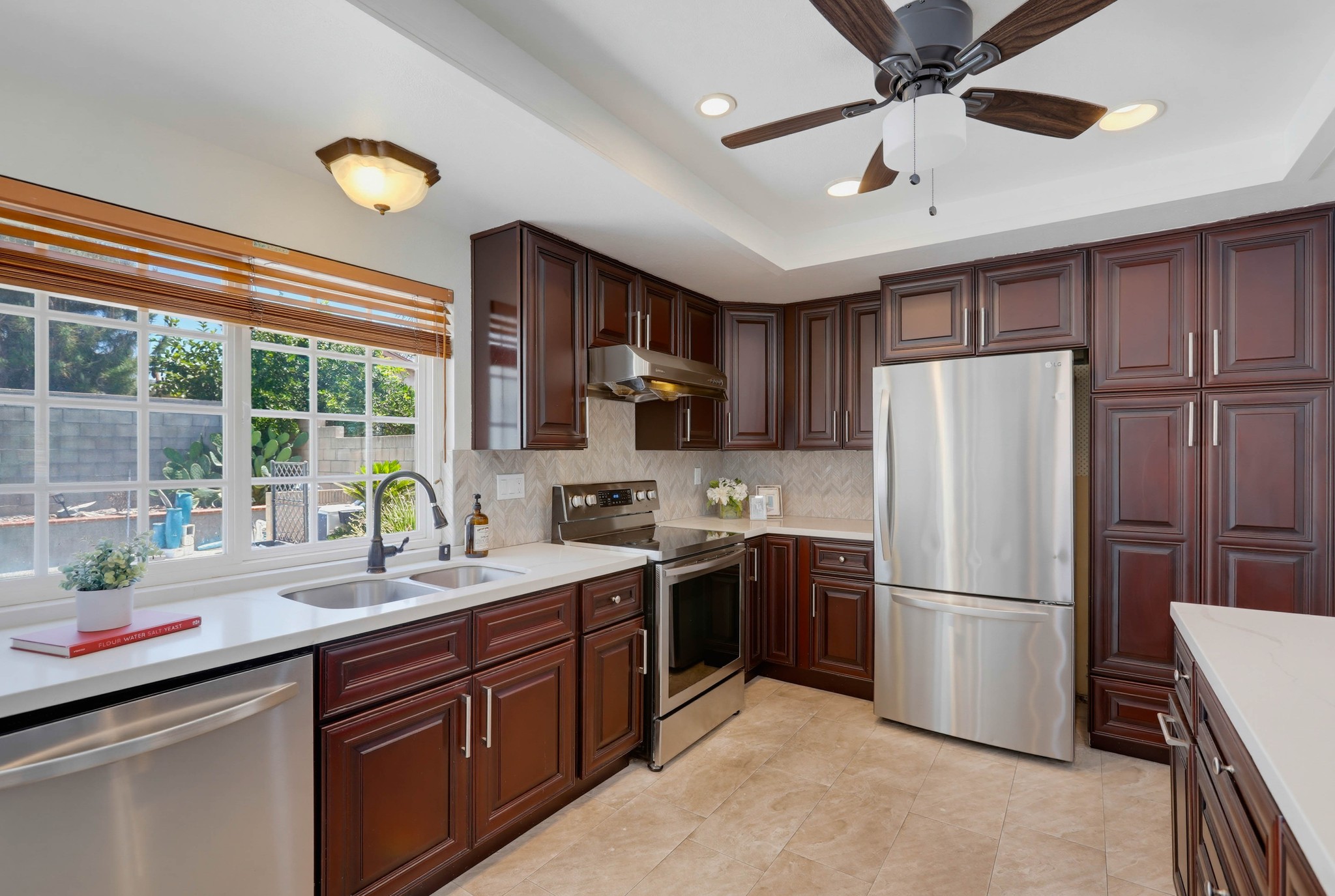 Virtual tour photo 38 of 82 for 5131 Greencap Ave