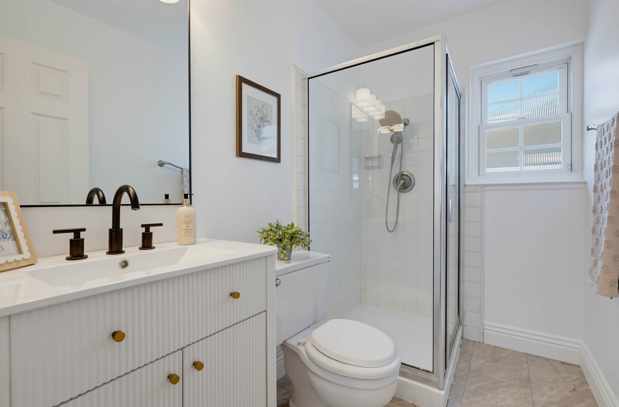 Virtual tour photo 43 of 82 for 5131 Greencap Ave