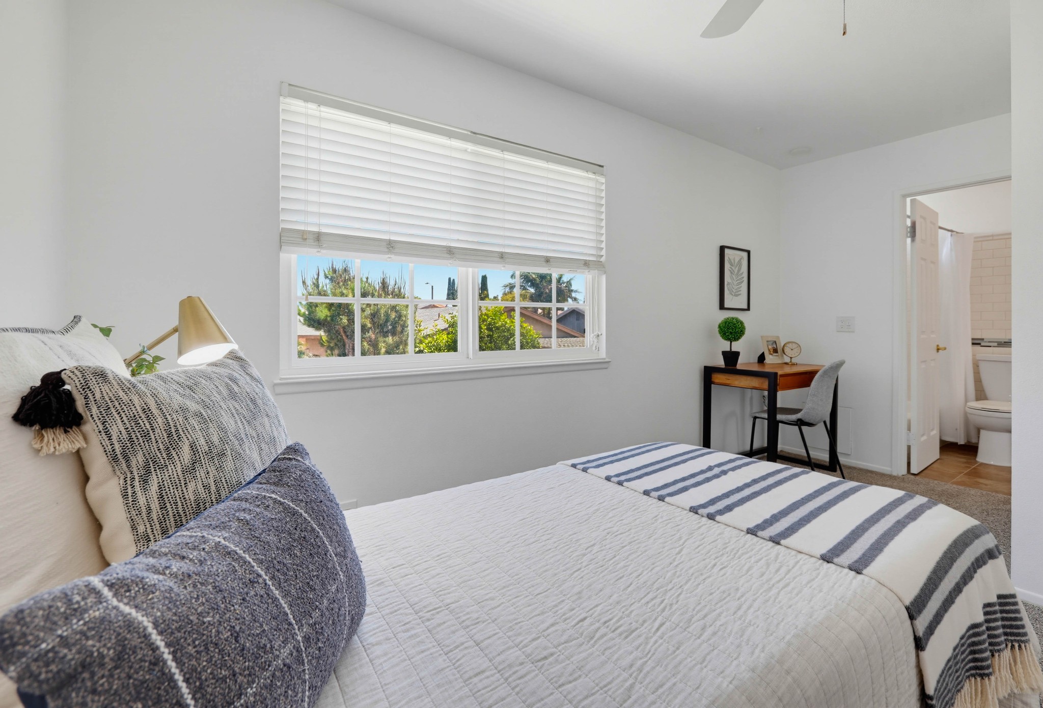Virtual tour photo 64 of 82 for 5131 Greencap Ave