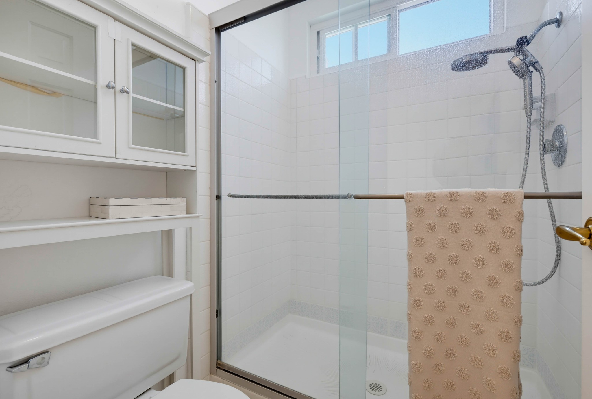 Virtual tour photo 71 of 82 for 5131 Greencap Ave