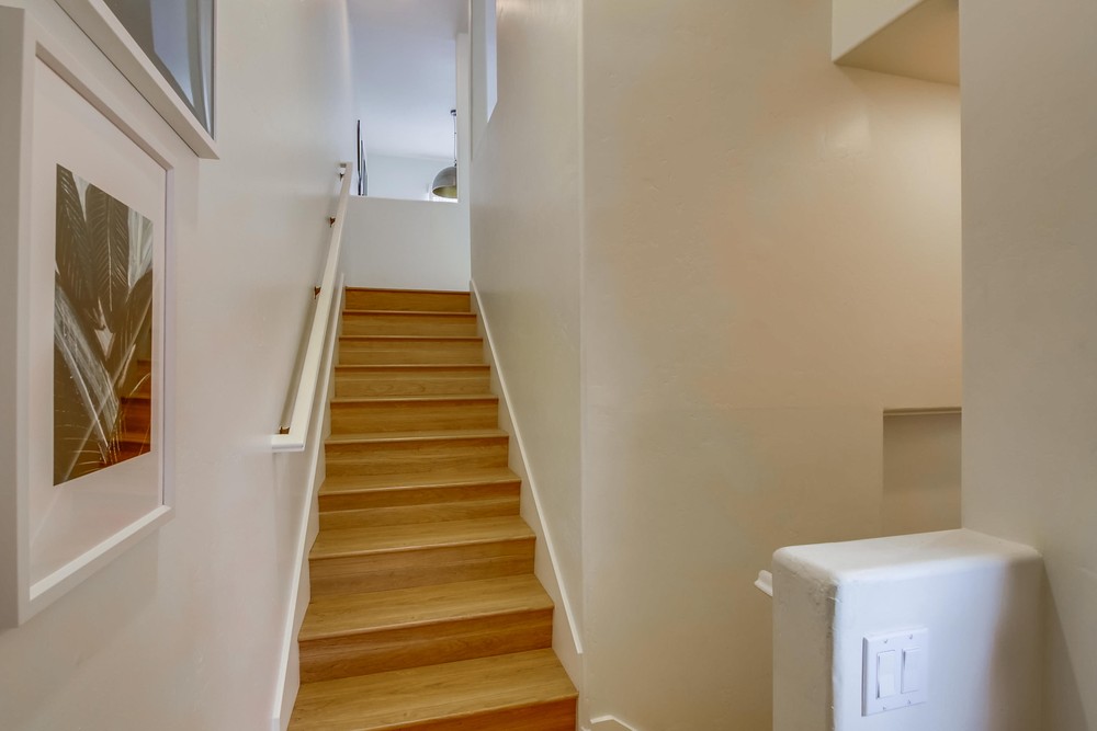 Virtual tour photo 7 of 67 for 5133 Cass St
