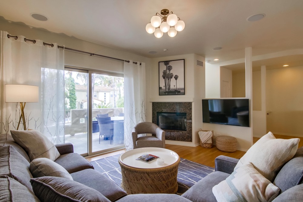 Virtual tour photo 13 of 67 for 5133 Cass St