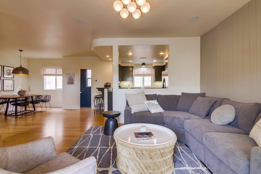 Virtual tour photo 14 of 67 for 5133 Cass St
