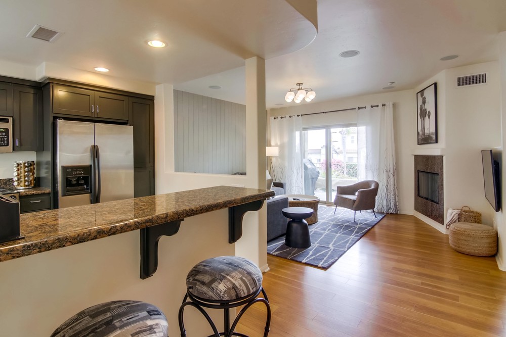 Virtual tour photo 19 of 67 for 5133 Cass St