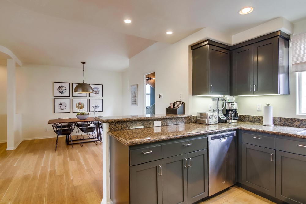Virtual tour photo 23 of 67 for 5133 Cass St
