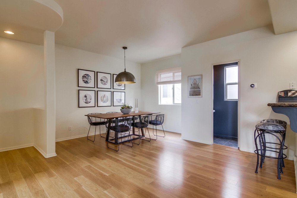 Virtual tour photo 25 of 67 for 5133 Cass St