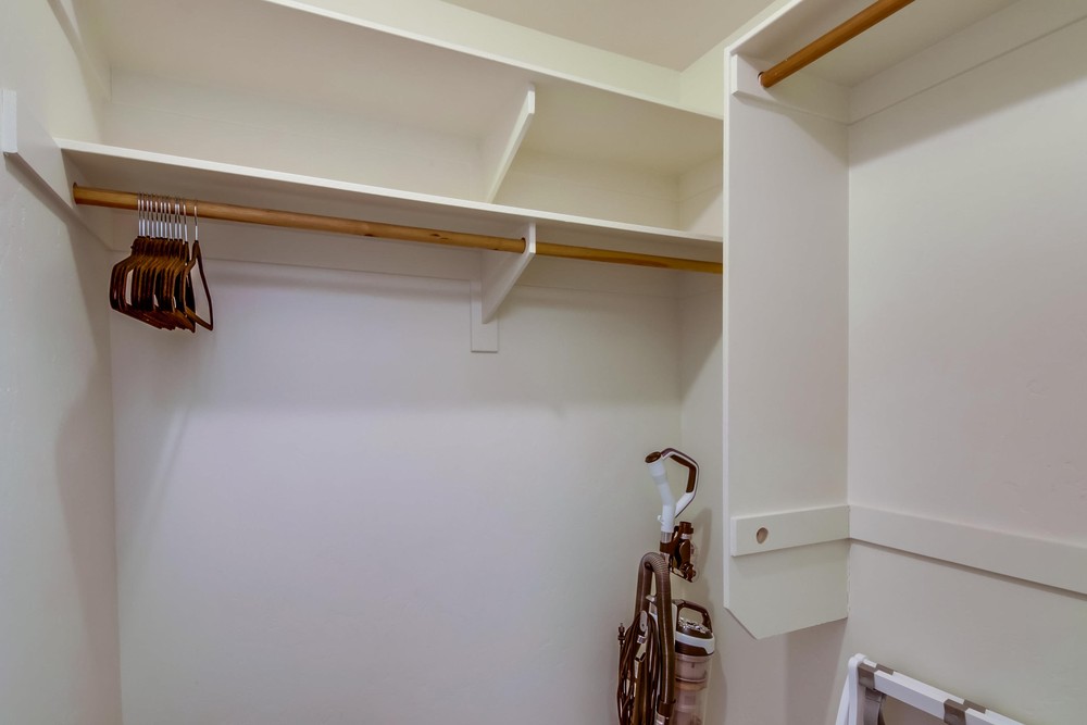 Virtual tour photo 35 of 67 for 5133 Cass St