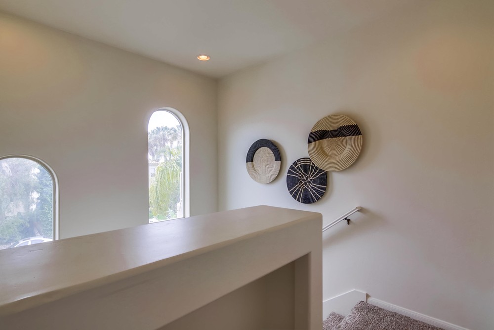 Virtual tour photo 40 of 67 for 5133 Cass St
