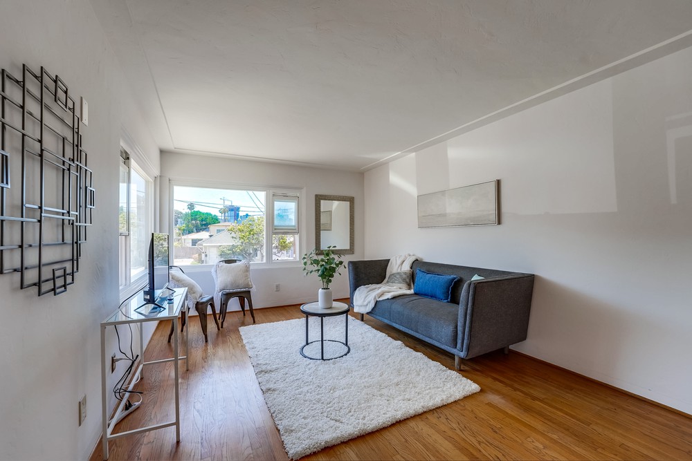Virtual tour photo 4 of 31 for 514 W Juniper St