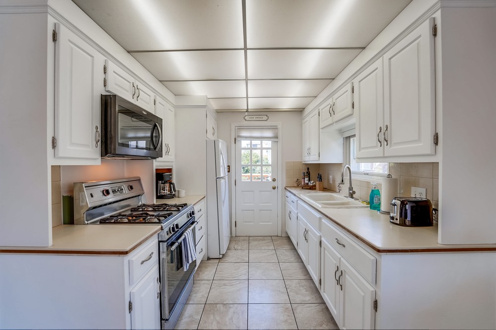 Virtual tour photo 14 of 31 for 514 W Juniper St