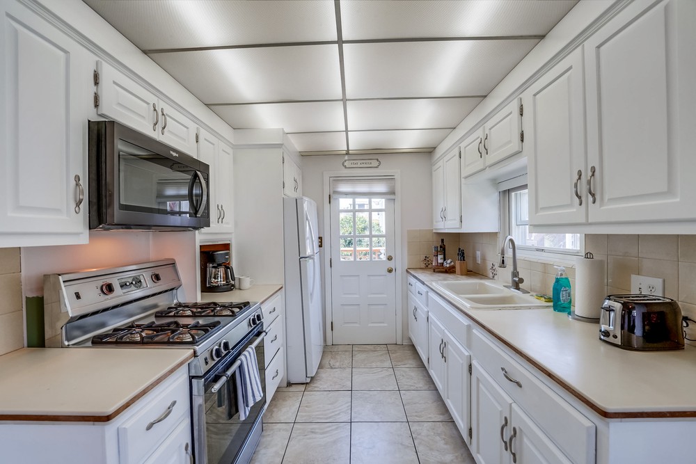 Virtual tour photo 15 of 31 for 514 W Juniper St