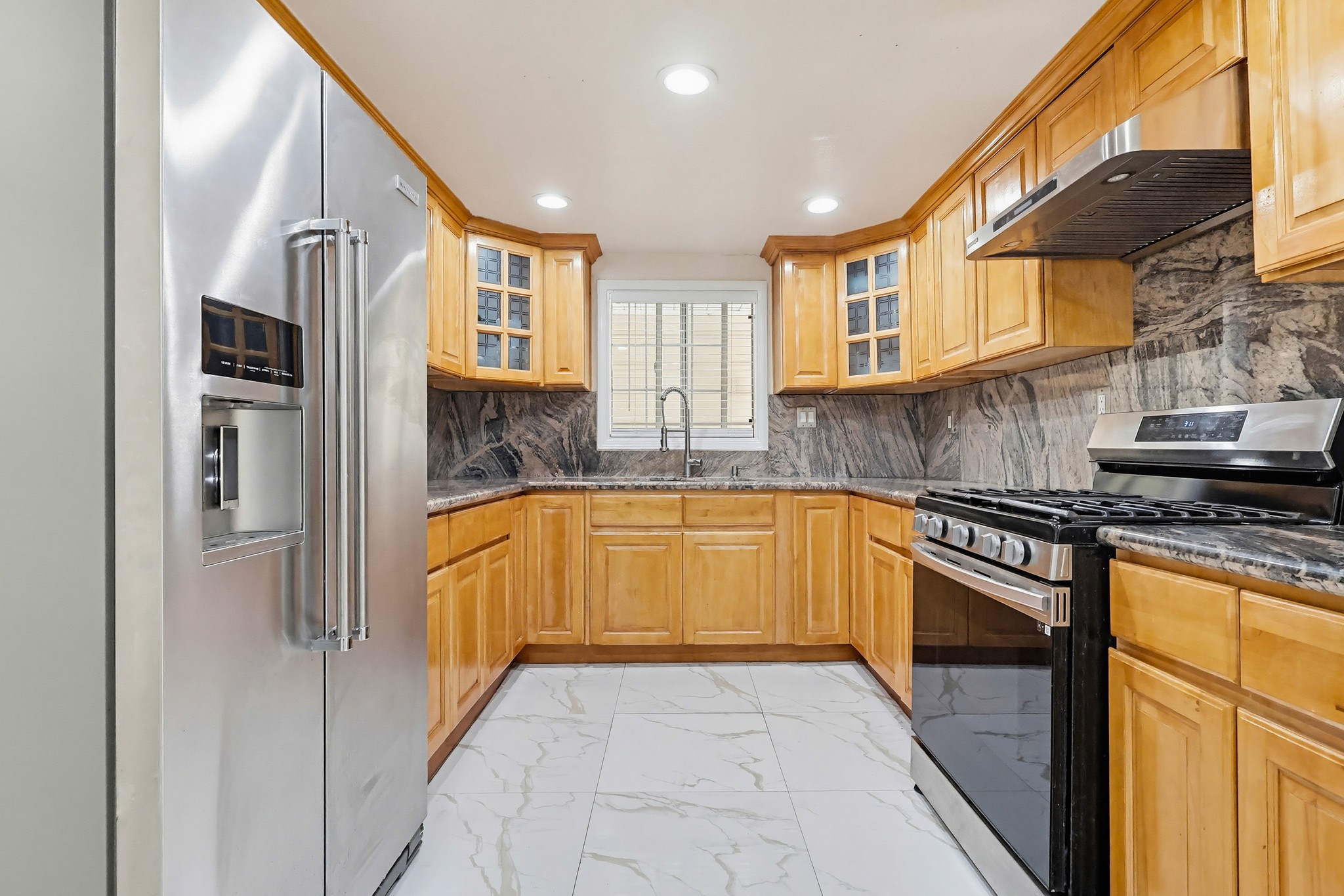 Virtual tour photo 18 of 100 for 5140 Elrovia Ave