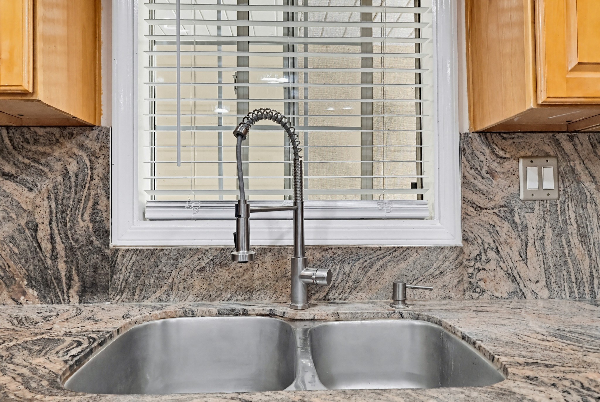 Virtual tour photo 22 of 100 for 5140 Elrovia Ave
