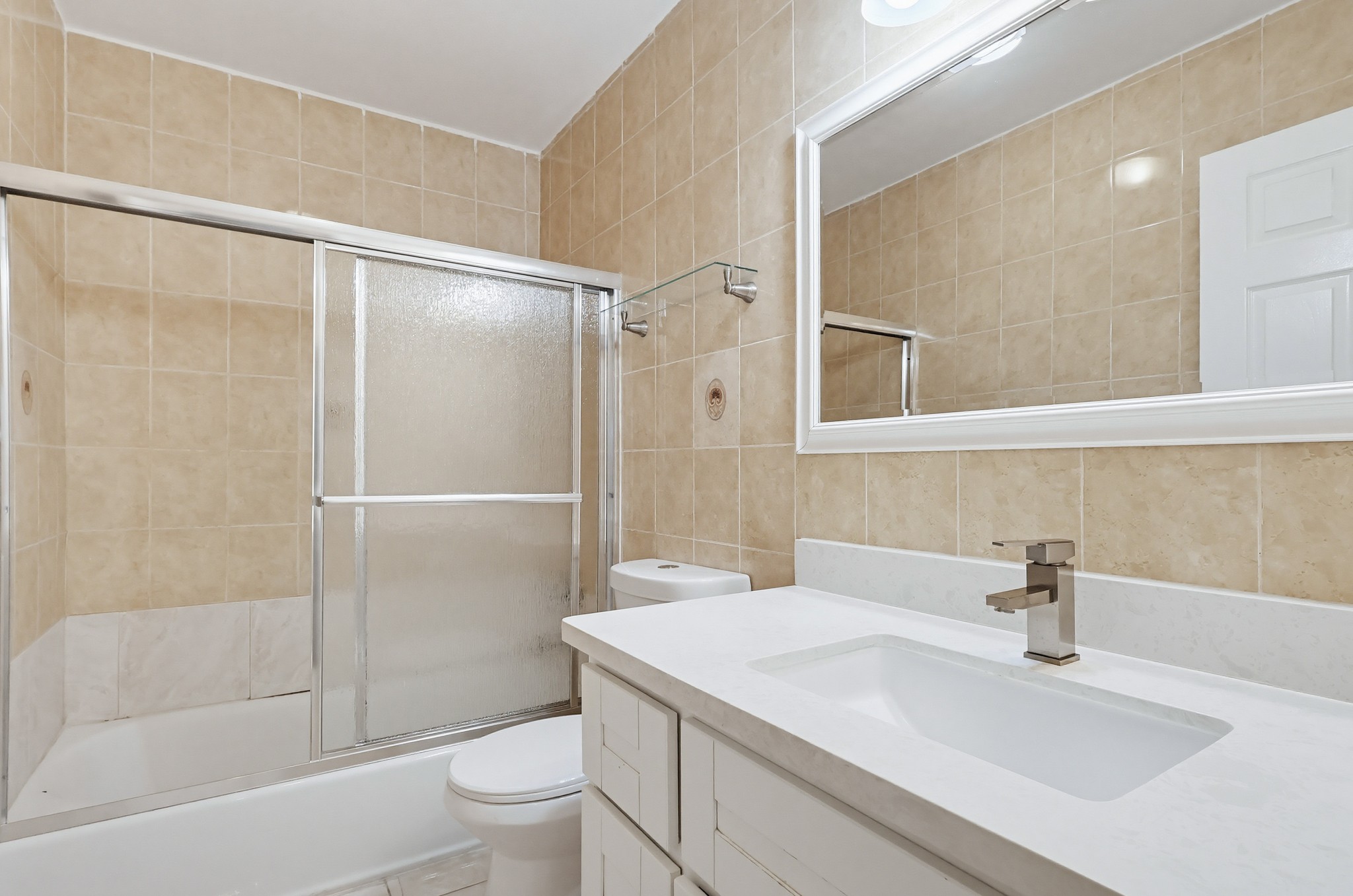 Virtual tour photo 24 of 100 for 5140 Elrovia Ave