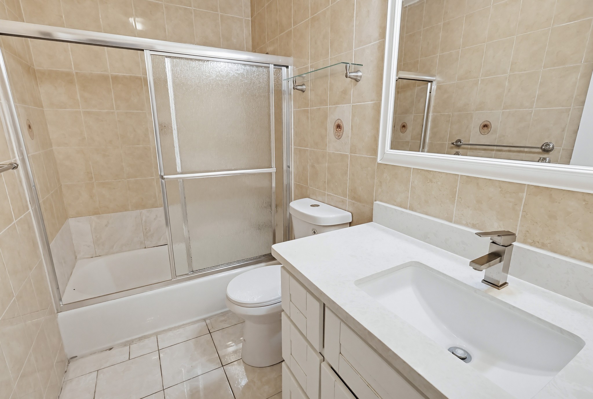 Virtual tour photo 25 of 100 for 5140 Elrovia Ave