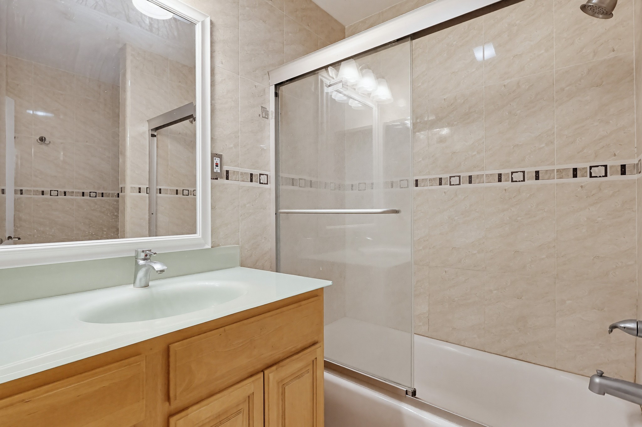 Virtual tour photo 36 of 100 for 5140 Elrovia Ave