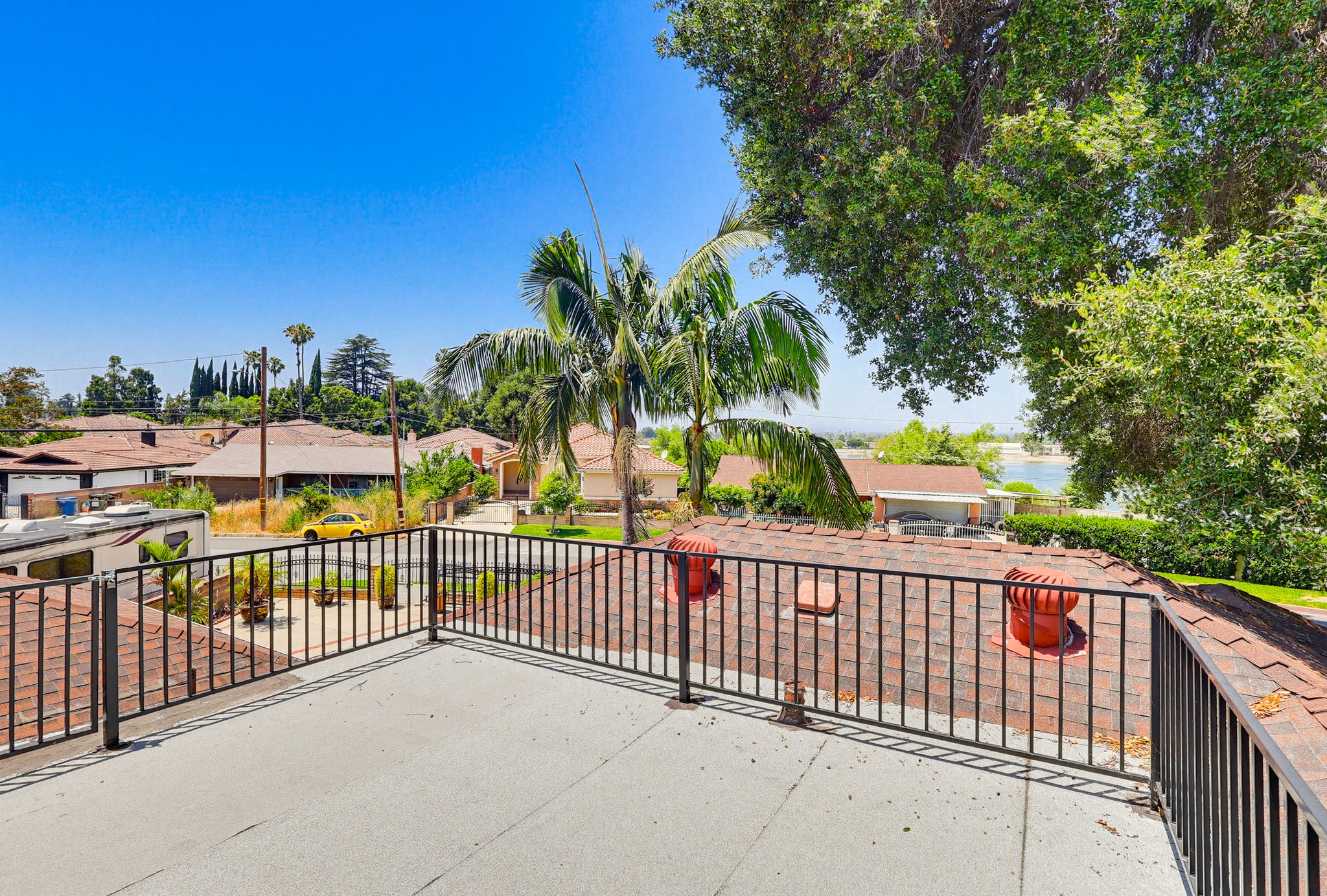 Virtual tour photo 72 of 100 for 5140 Elrovia Ave