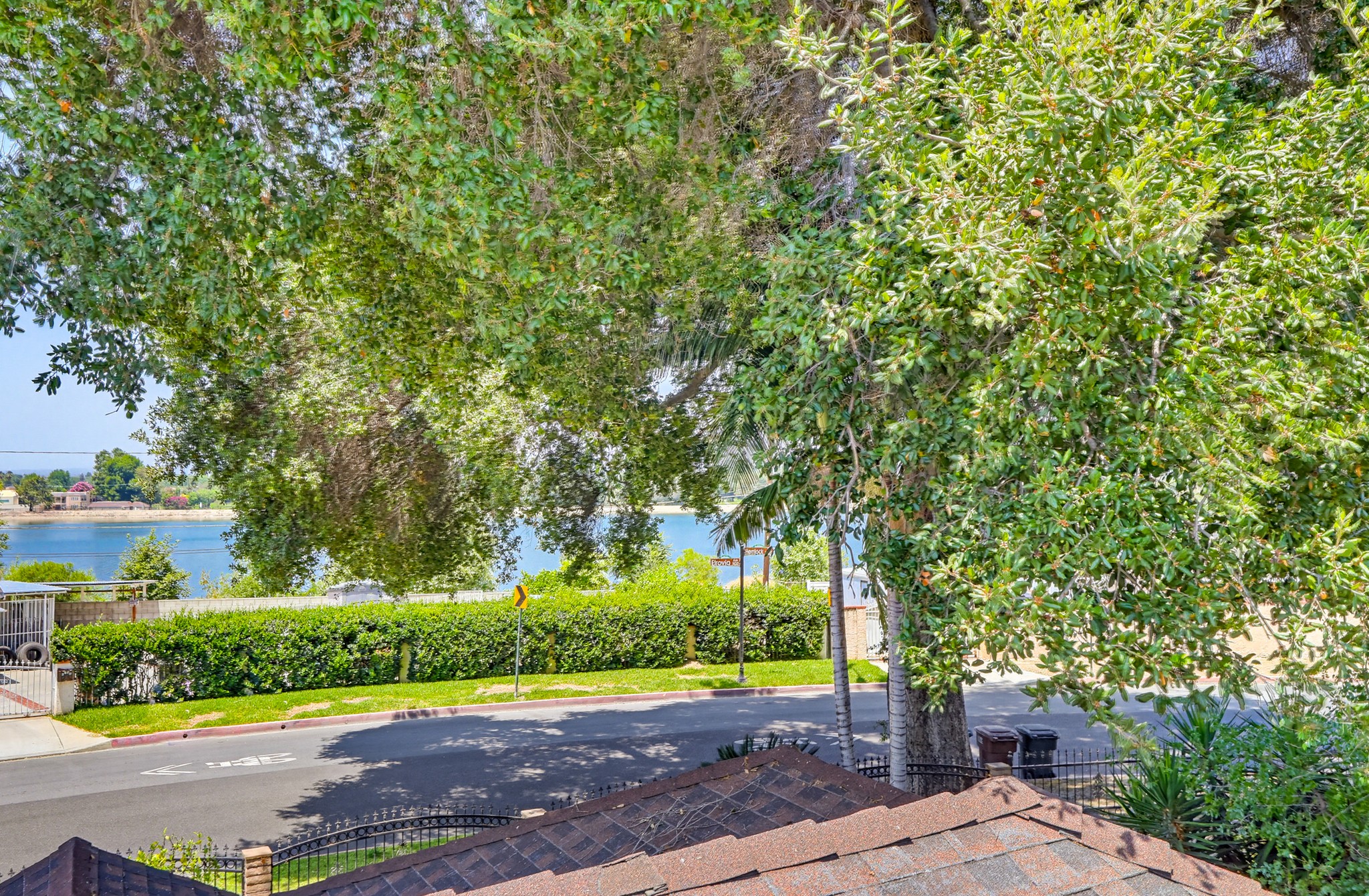 Virtual tour photo 73 of 100 for 5140 Elrovia Ave