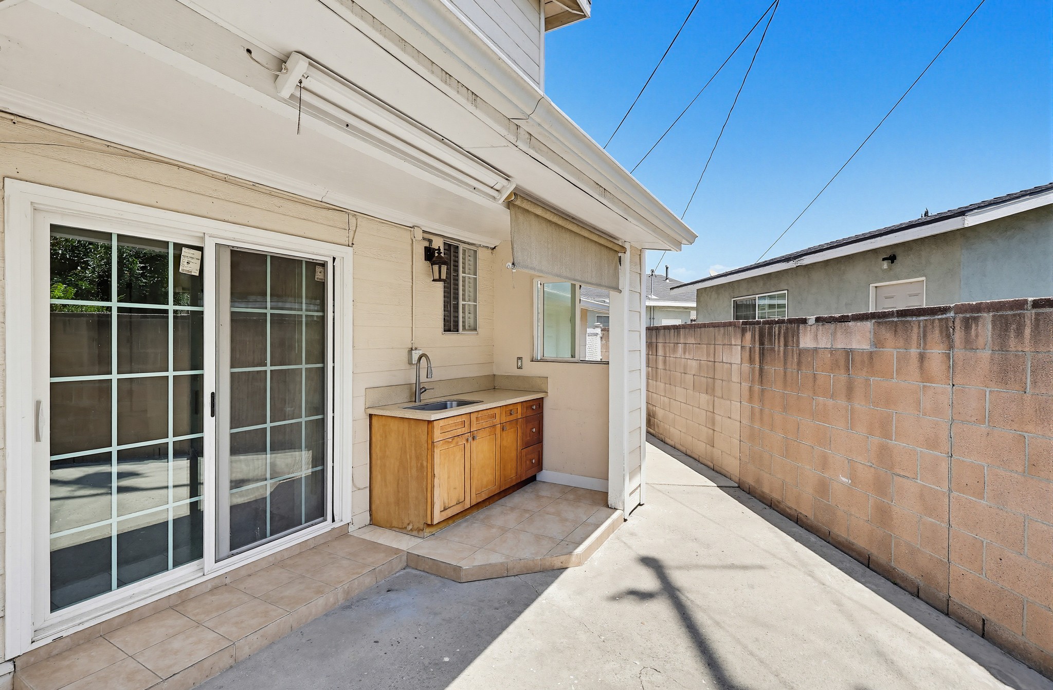 Virtual tour photo 93 of 100 for 5140 Elrovia Ave