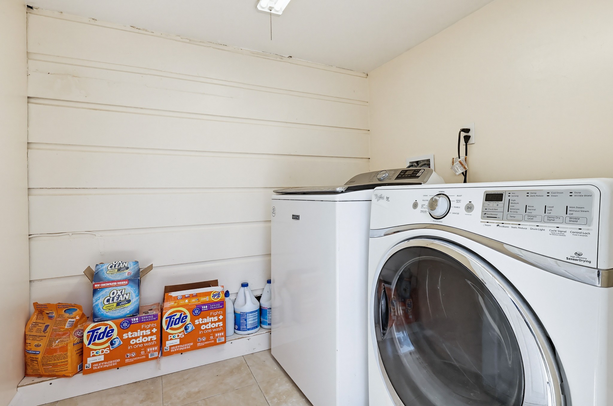 Virtual tour photo 95 of 100 for 5140 Elrovia Ave