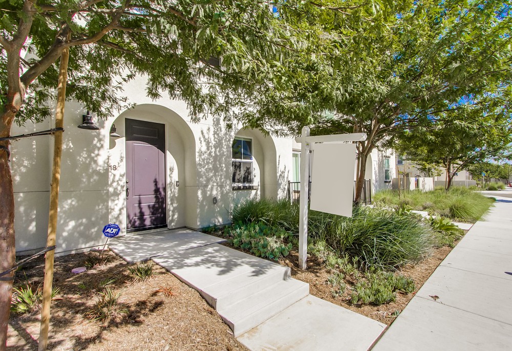 Virtual tour photo 8 of 57 for 5145 Calle Sandwaves #18