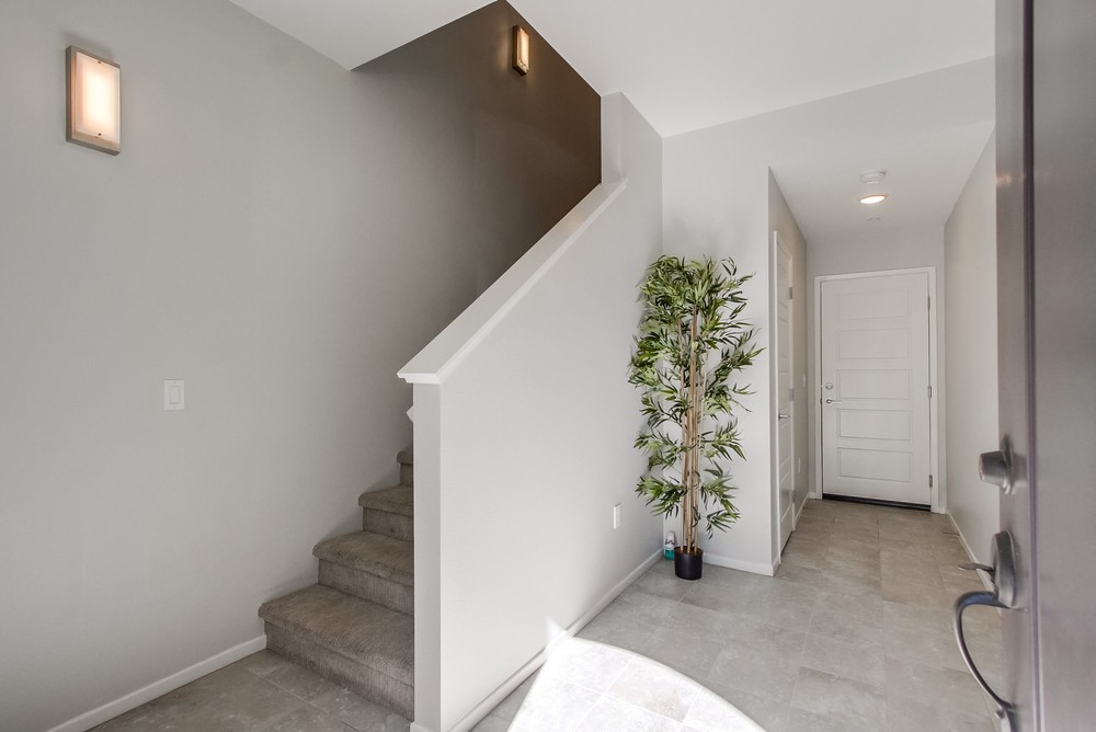 Virtual tour photo 9 of 57 for 5145 Calle Sandwaves #18