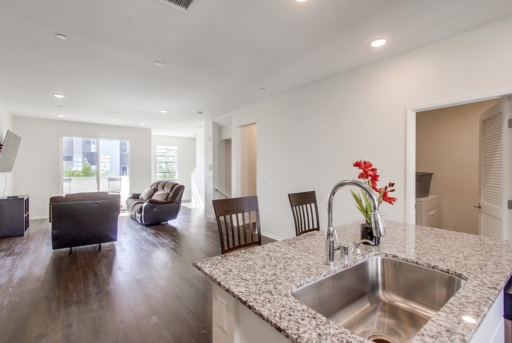 Virtual tour photo 28 of 57 for 5145 Calle Sandwaves #18