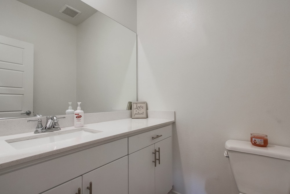 Virtual tour photo 30 of 57 for 5145 Calle Sandwaves #18