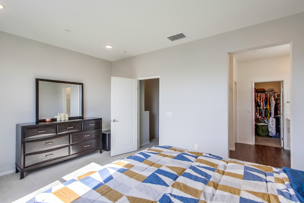 Virtual tour photo 36 of 57 for 5145 Calle Sandwaves #18