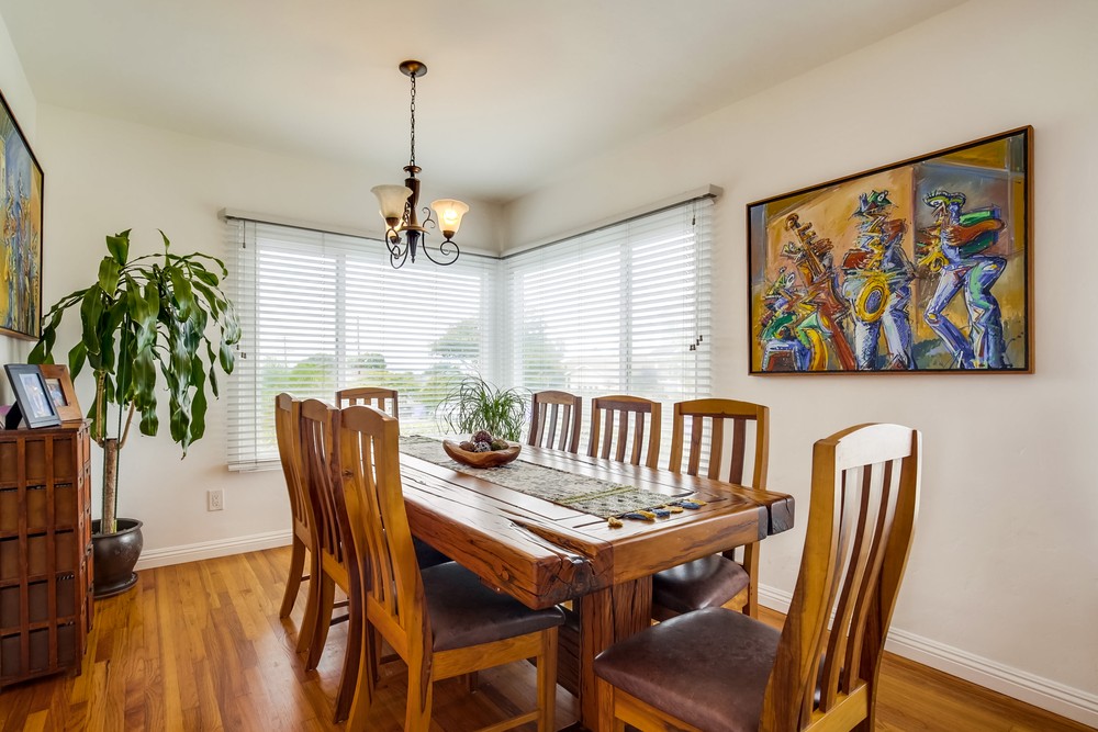 Virtual tour photo 12 of 59 for 5145 Plainview Road
