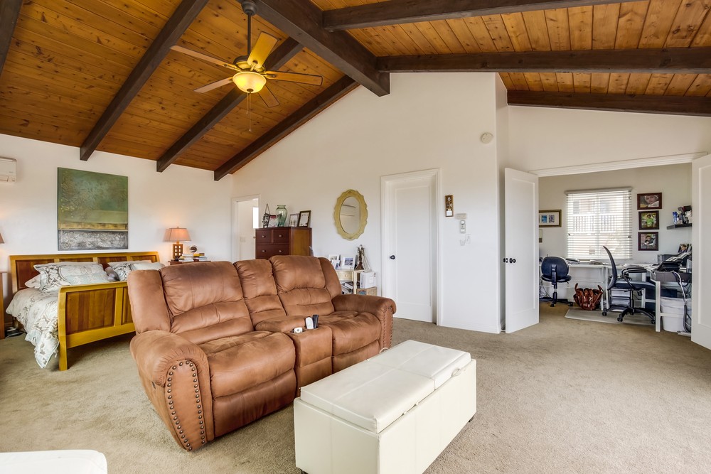 Virtual tour photo 24 of 59 for 5145 Plainview Road