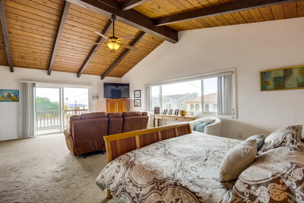 Virtual tour photo 26 of 59 for 5145 Plainview Road