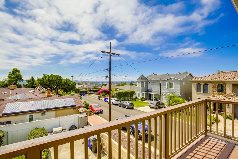 Virtual tour photo 34 of 59 for 5145 Plainview Road