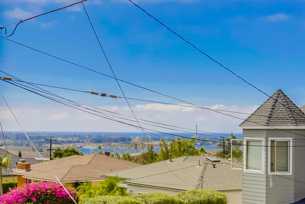 Virtual tour photo 36 of 59 for 5145 Plainview Road